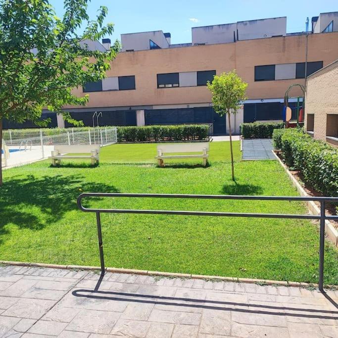 Apartamentos Motilla Del Azuer Дайм'єль Екстер'єр фото